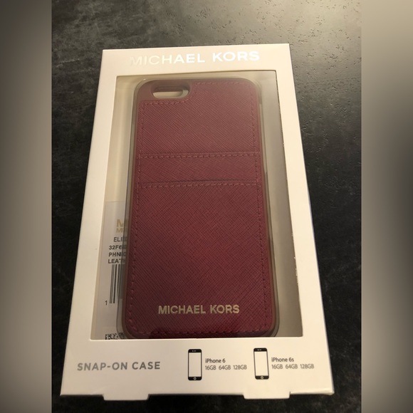 Brand New Michael Kors iPhone 6 Case + Second Michael Kors iPhone Case FREE - Picture 8 of 12
